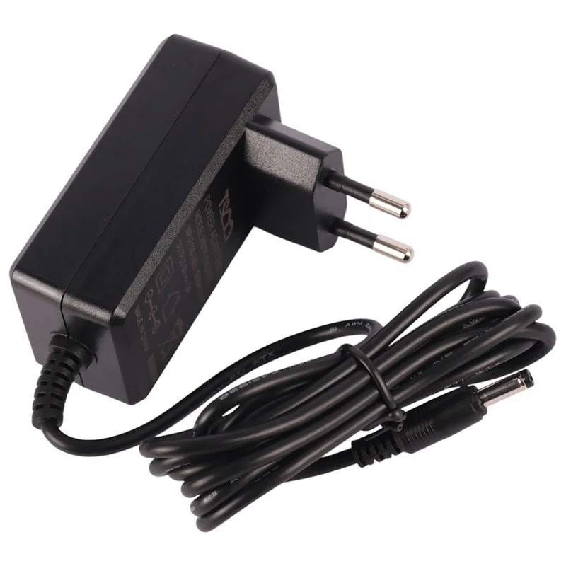 اسپیکر بلوتوثی تسکو مدل TS 23357 + میکروفون و ریموت کنترل